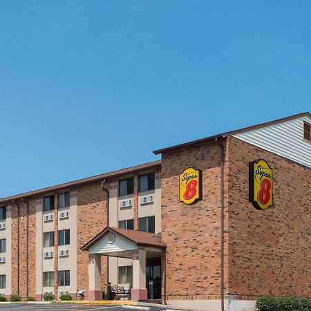 Super 8 By Wyndham St Charles Hotell Saint Charles Exteriör bild